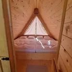 Glamp Pr Kuzuc *