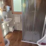 Glamp Pr Kuzuc * Cerklje na Gorenjskem