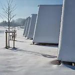 Glamp Pr Kuzuc * Cerklje na Gorenjskem