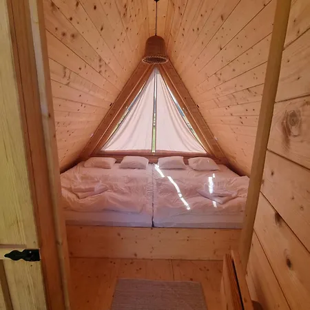 Glamp Pr Kuzuc *