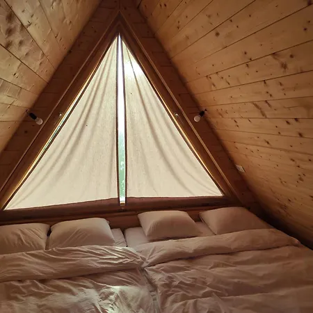 Glamp Pr Kuzuc *